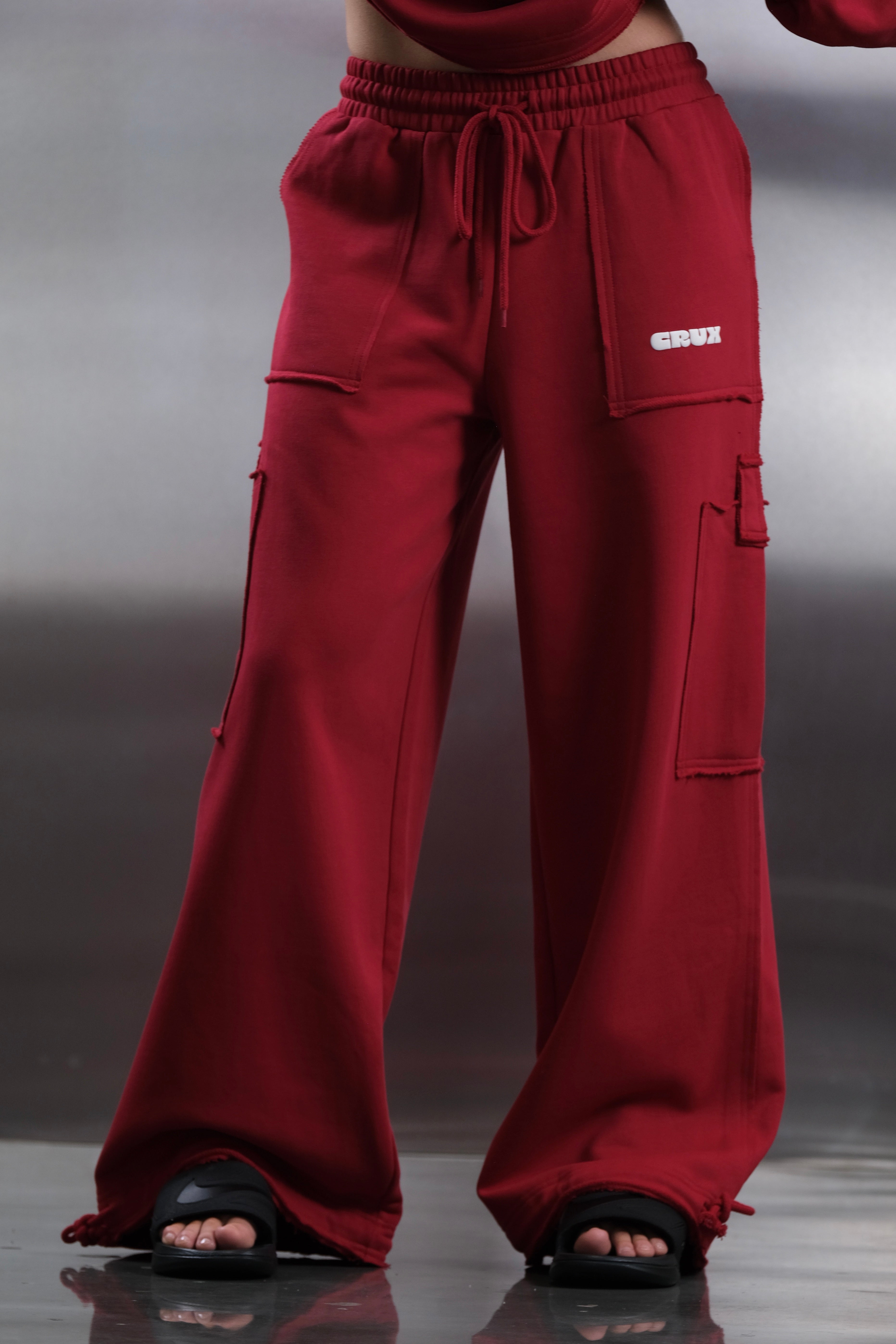 Explore Stylish Loose Fit Joggers Women | Crux Athletica – CRUX